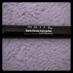 Mally Dark circle Corrector ~Lighter~